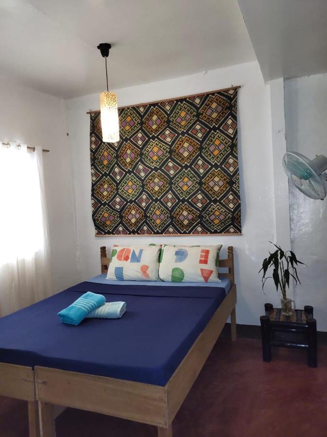 Purple Homestay Hillside Coron Exterior photo