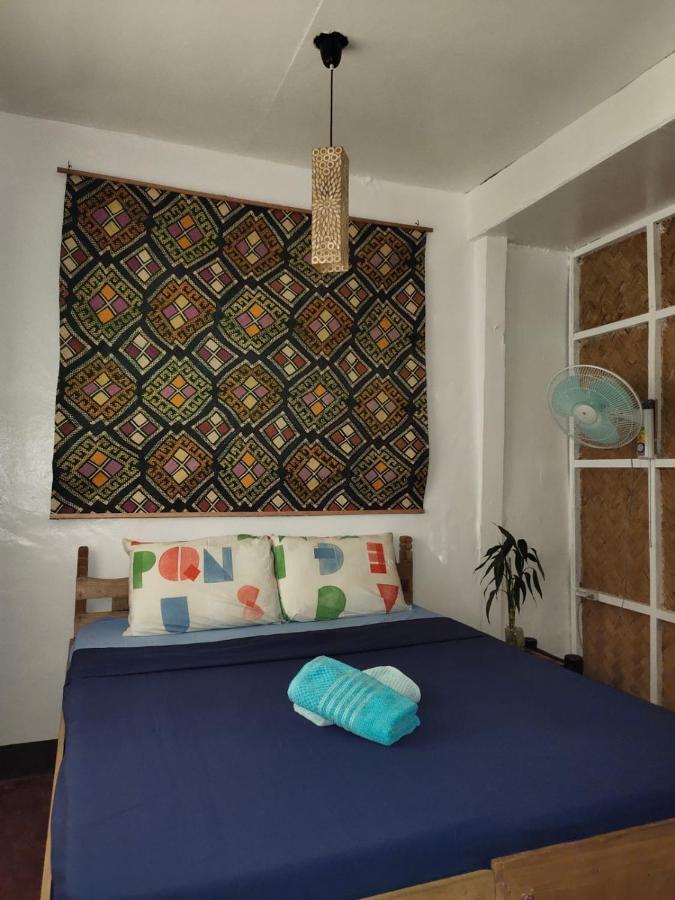 Purple Homestay Hillside Coron Exterior photo
